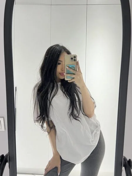BODY_2Girls